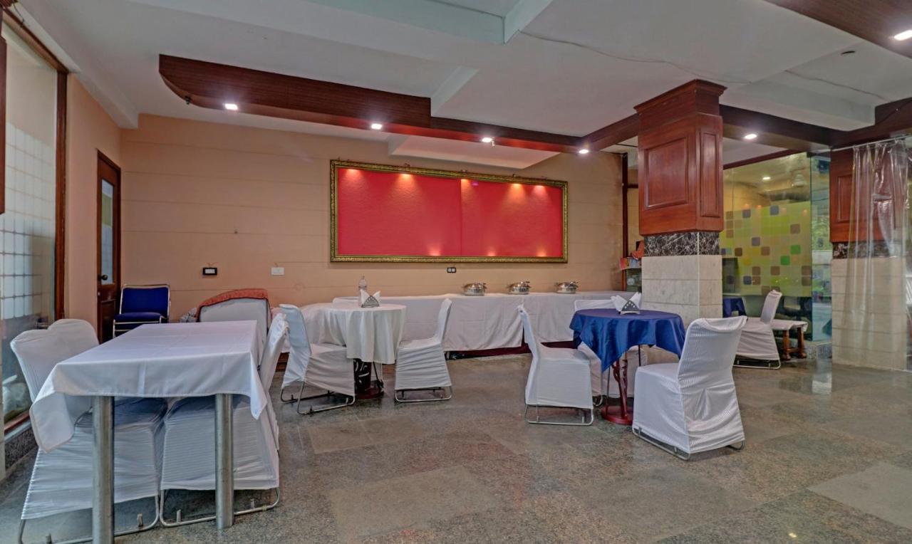 Itsy Hotels Hamlets Stay Noida Exterior foto